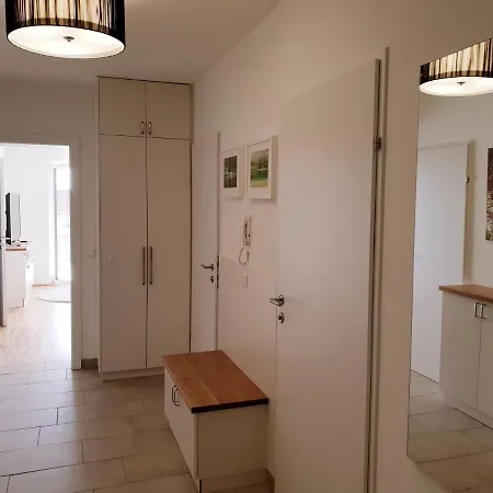 Modern In With Garden *